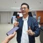 Anggota Komisi I DPRD Kota Tangerang, Tasril Jamal, saat di minta keterangan tentang PPPK Kota Tangerang (foto: Zie)