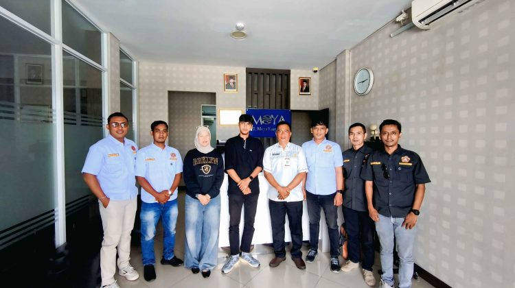 Kunjungan Karang Taruna Kelurahan Mekarsari dengan PT. Moya Tangerang untuk membahas permasalahan Sampah (foto: Tangerangpedia)