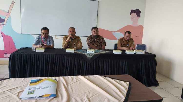 Penandatanganan MOU BKK antara Disnaker Kota Tangerang dan PT Sumber Alfaria Trijaya Tbk (Alfamart) (foto:ist)
