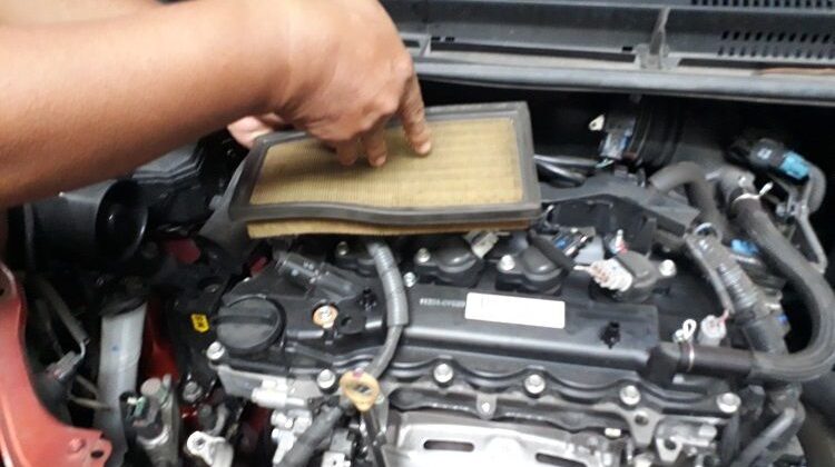 Belum tahu? Ini dampaknya kalau tidak bersihkan filter mobil!