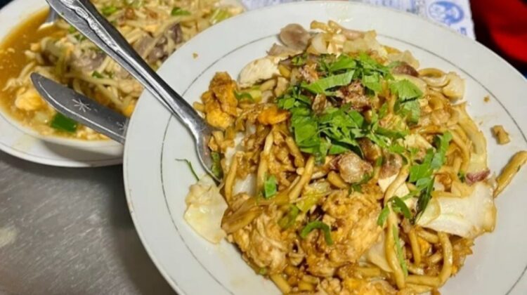 3 Kuliner Terbaik yang Harus Dicoba di Jogja, Tempat Hits dengan Antrian Panjang