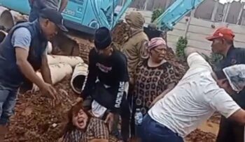 Dugaan kekerasan warga Pinang pada proyek perumahan Sutera Rasuna (foto:ist)