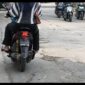 Salah satu Jalan Pakuhaji – Sepatan yang rusak (foto: tangerangpedia.com)