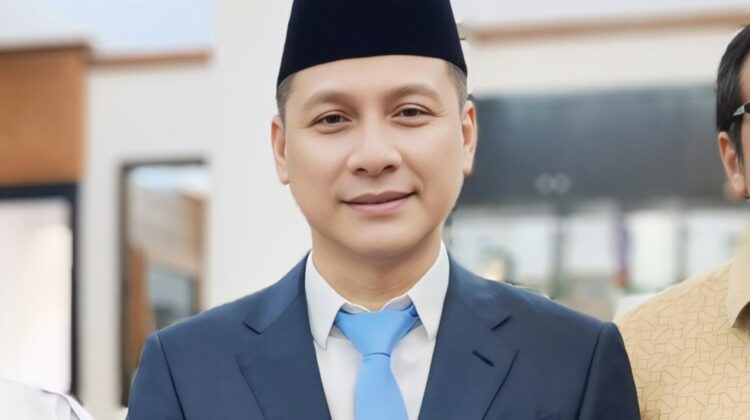Sekretaris Daerah Provinsi Banten, Deden Apriandhi Hartawan dalam pembahasan THR PPPK (foto:tangerangpedia)