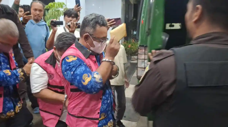 Enam pejabat dan mantan pejabat BPN Kota Serang ditetapkan sebagai tersangka kasus dugaan gratifikasi pengurusan dokumen pertanahan (foto:ist)