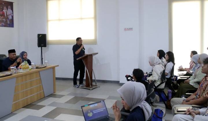 Sekretaris Daerah (Sekda) Kota Tangerang, H. Herman Suwarman saat memberikan sambutan Seleksi Duta Pemuda Kota Tangerang 2026 (foto: ist)